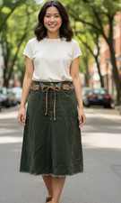GLORIA VANDERBILT Vintage green corduroy skirt w/boho belt NWT 36 Mult sizes
