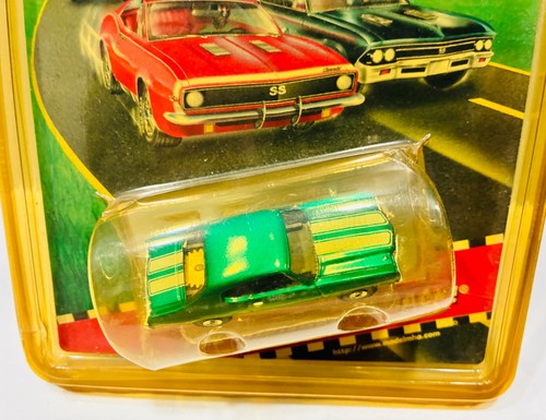 Modelo Motoring The Thunder is Back Racing Slot Car Aurora AFX Vintage - Imagen 2 de 3