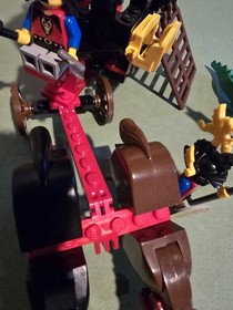 LEGO Castle 6056 Dragon Wagon 100% Complete w/ Instructions