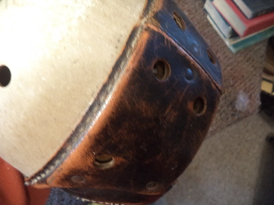 Bonito casco antiguo vintage de cuero Wilson de los años 20 pequeño de fútbol americano cara abierta #F2390 Foto 4 de 4