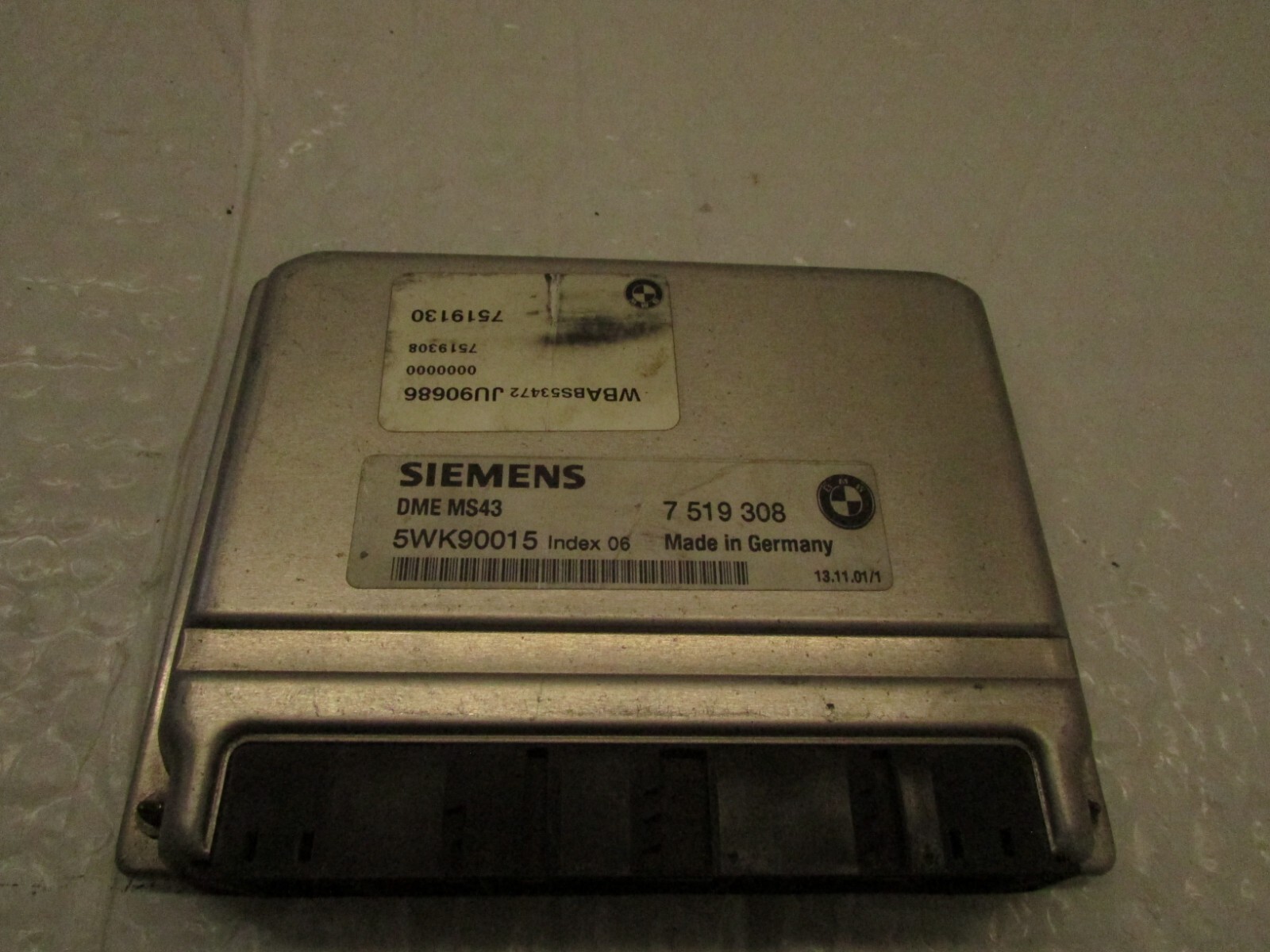 Picture 1 of 6