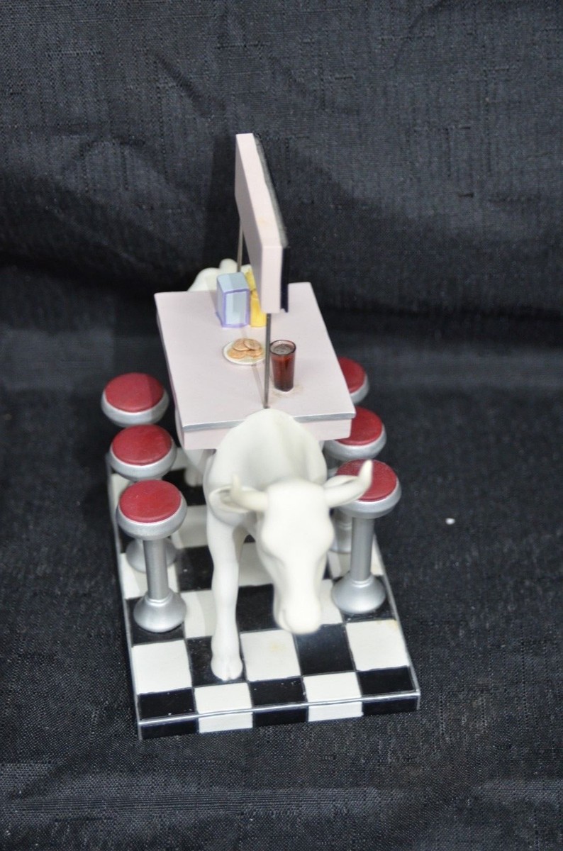 Cow Parade Westland #9136 Moo Jersey DIner w/ Box and Original Tag