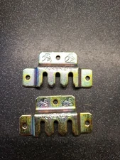 McKenzie Deer Shoulder Mount hanger 2 pack