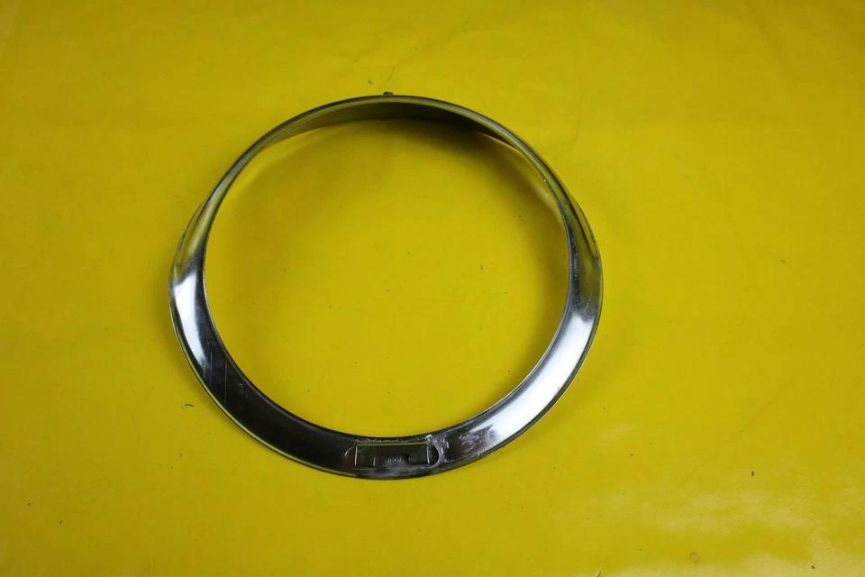 Faro guardabarros anillo Opel Olympia Record 1957 nuevo original Foto 3 de 4