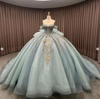 Glitter Strapless Quinceanera Dresses for Sweet 15 16 Ball Gowns Princess PhotoShoot