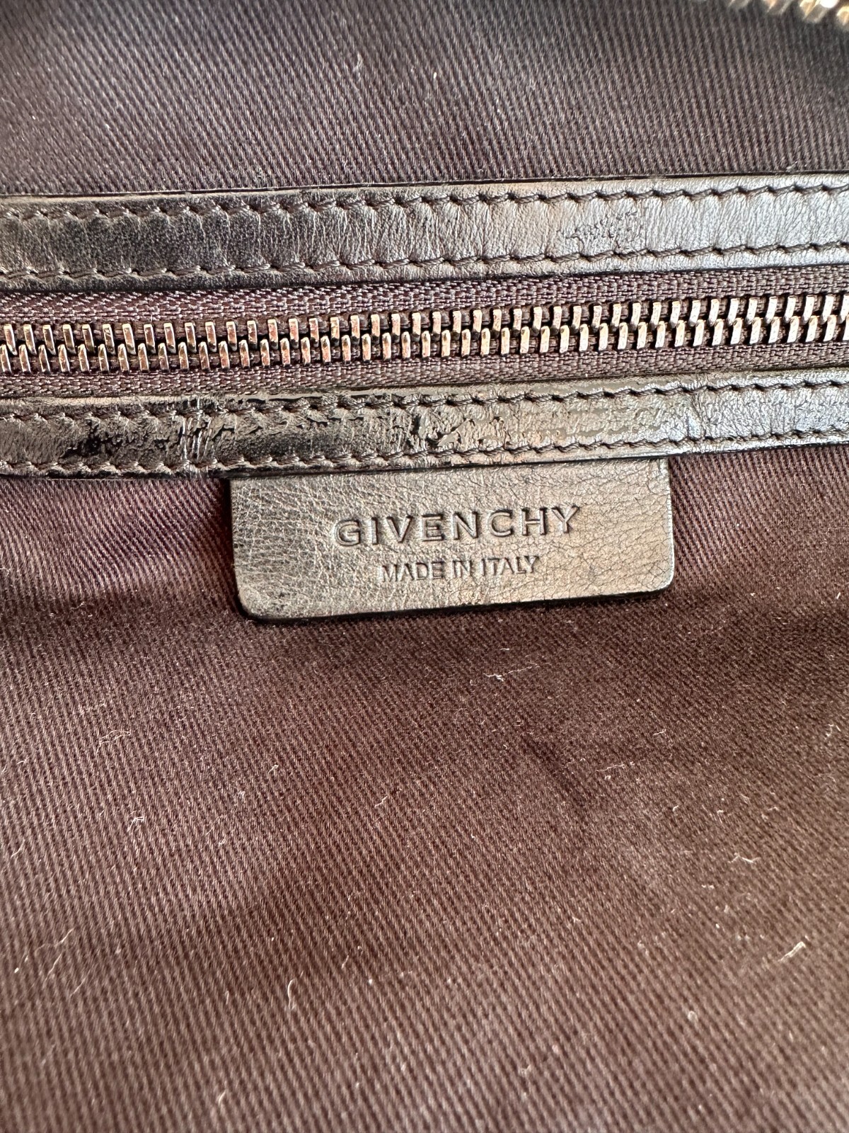 Auth/Mint Condition - Givenchy Womens Medium Box … - image 7