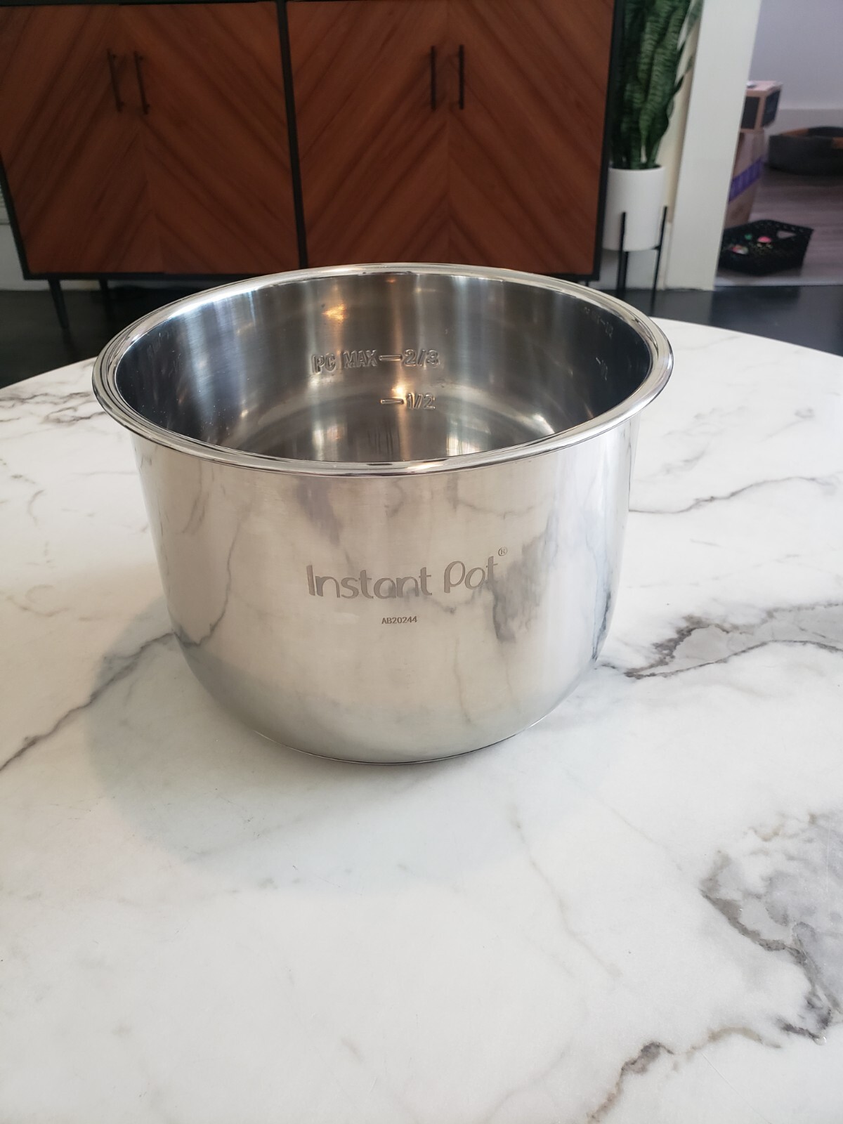 Instant Pot 6 quart Pot Replacement Part Ip-duo60 V3 Inner Pot Piece-image