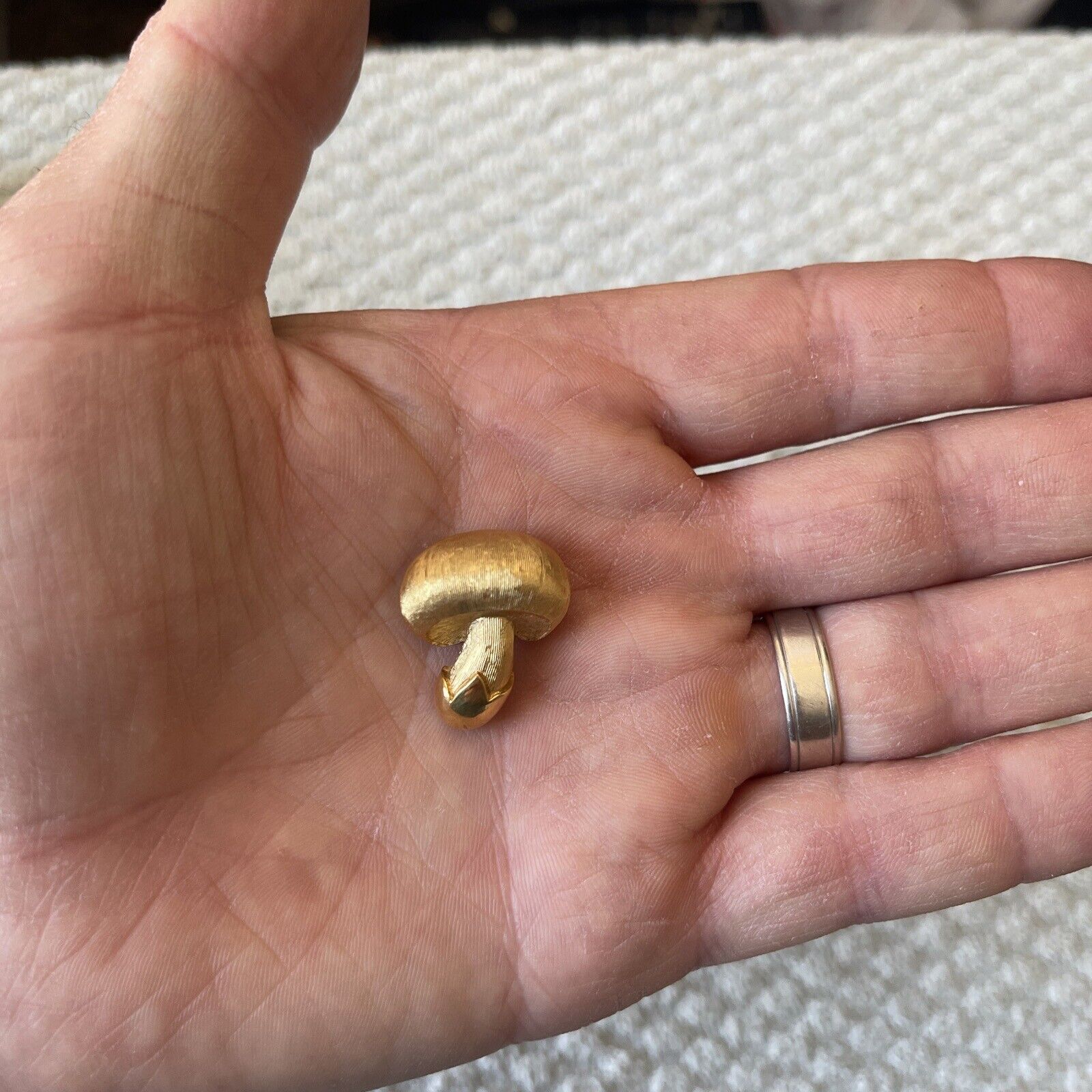 Crown Trifari Gold-Tone 3-D Small Mushroom Pin Br… - image 1