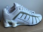 Foto 2 di 9
