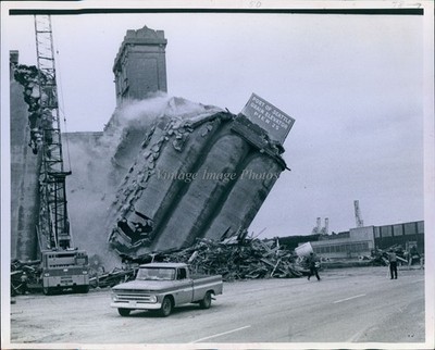1971 Port Seattle Grain Elevator Demolition Pier 25 Photo 8x10