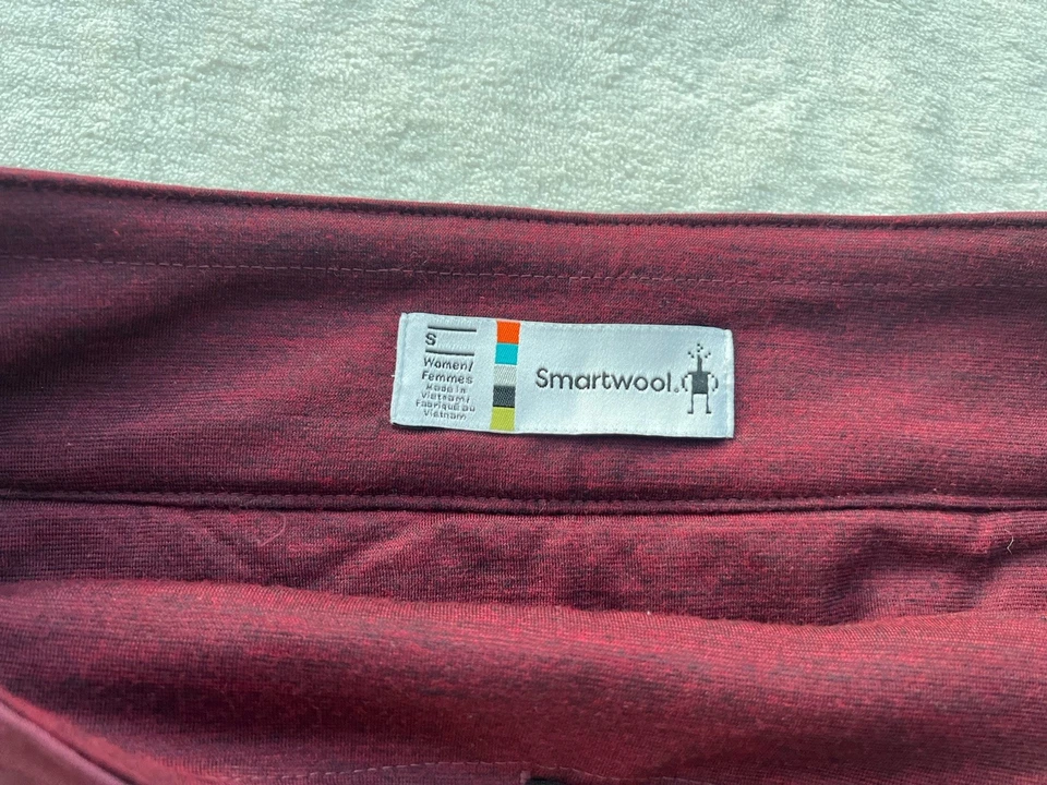 Falda acolchada Smartwool Smartloft para mujer pequeña ciruela/roja lana merino Foto 2 de 4