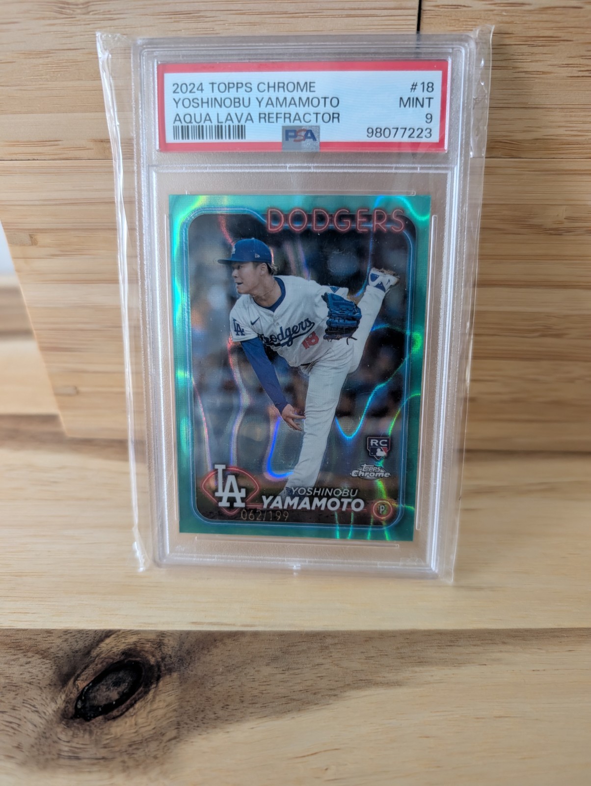 2024 Topps Chrome - Yoshinobu Yamamoto #18 Aqua Lava Refractor /199 (RC) PSA 9