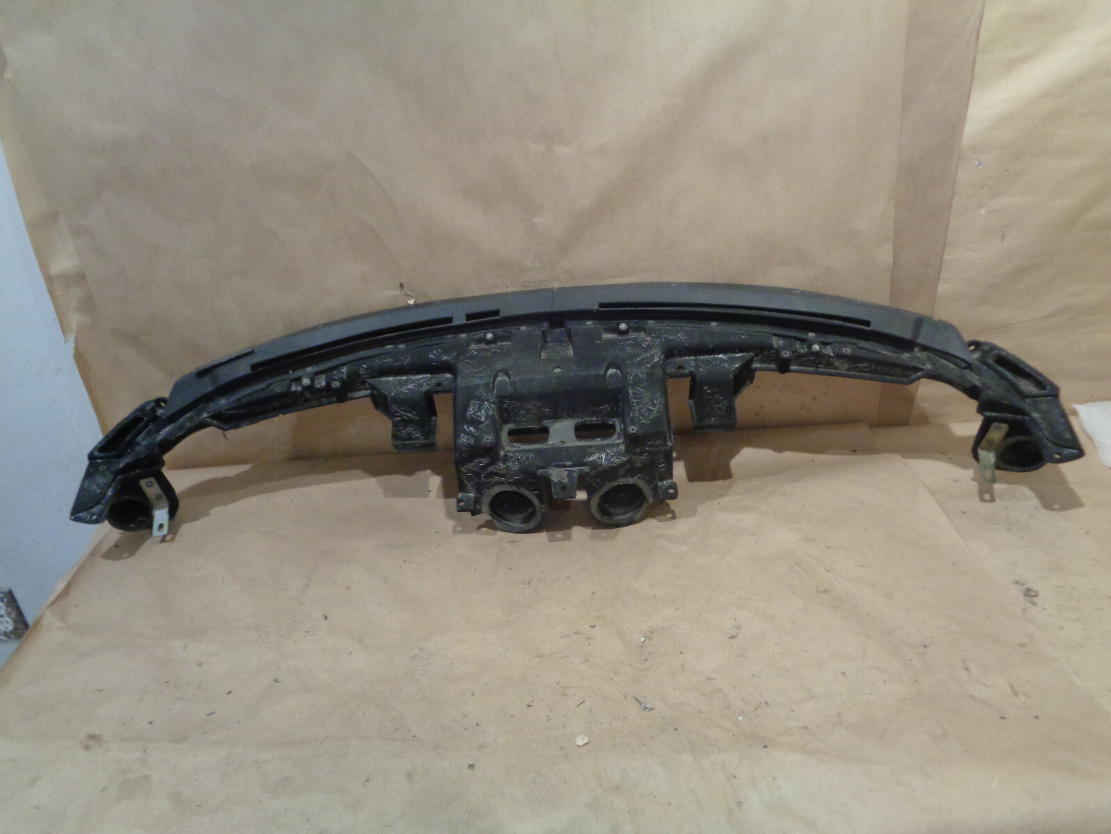 Maserati 4200 - Air Ducting For Dashboard (USED) - P/N 67239600
