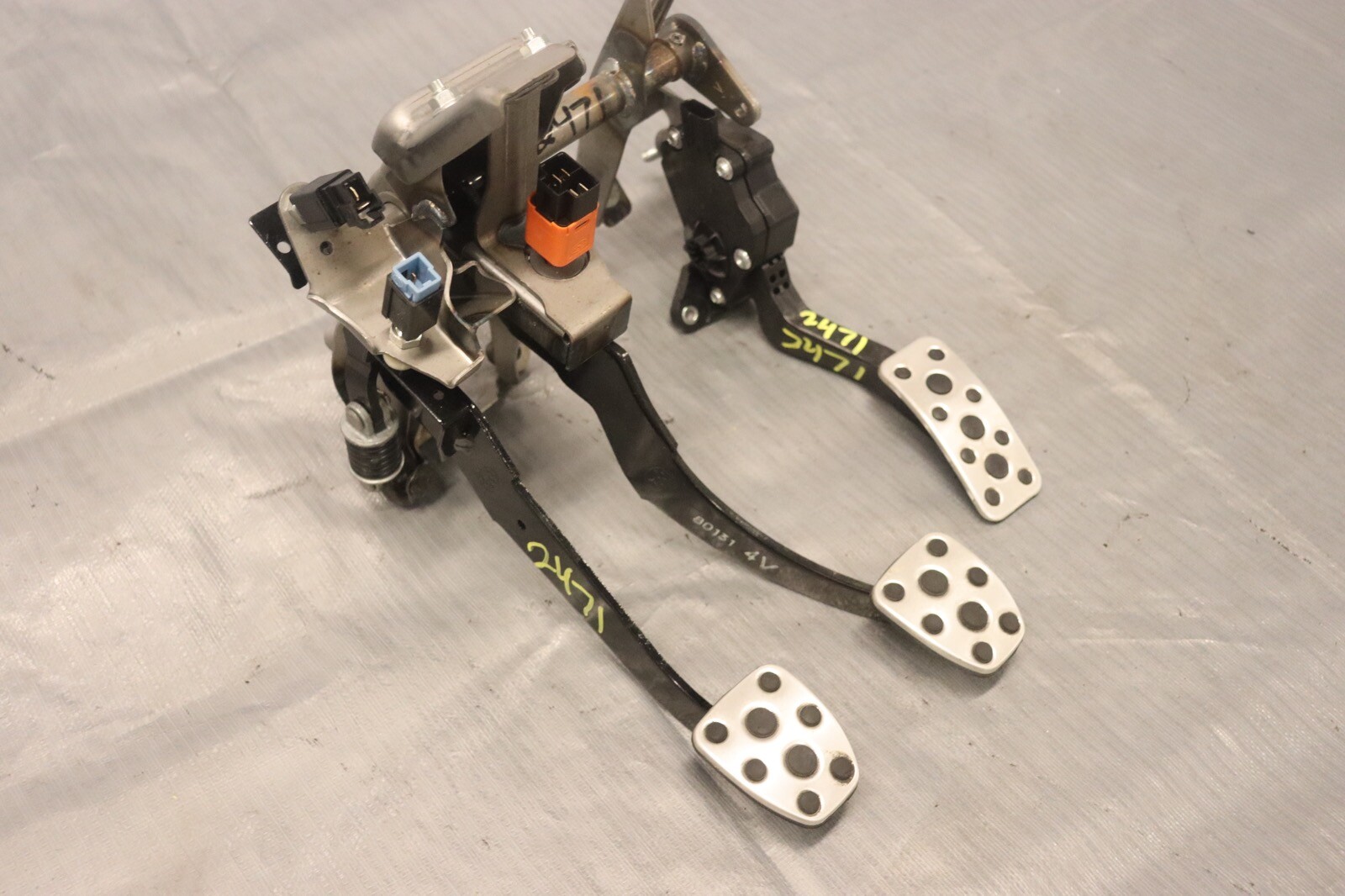 2018 SUBARU IMPREZA WRX STI SEDAN OEM GAS BRAKE & CLUTCH PEDAL 2471 eBay