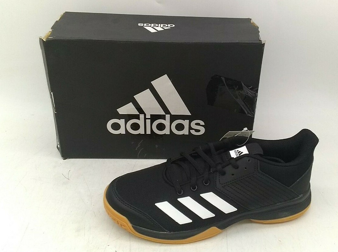 women's ligra 6 volleyball shoe