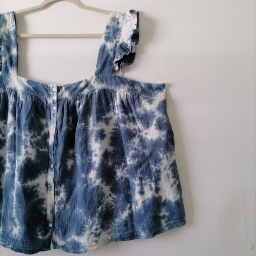 NWT True Craft Womens Blue Square Neck Tie Dye Button Front Cropped Tank Size 3X - Picture 2 of 6
