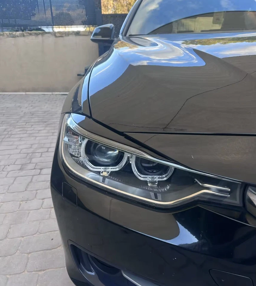 SOURCILS COUVRE-PHARES BMW F30 F31 F34, F35 PAUPIÈRES LOOK M SPORT NOIR BRILLANT - Photo 2/4