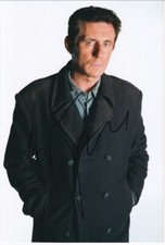 GABRIEL BYRNE signed Autogramm 20x30cm GHOST SHIP in Person autograph COA