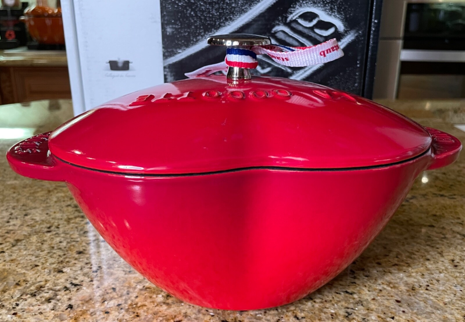 Staub Cast Iron Heart Cocotte 1.75 qt / Cherry Red / New In Box! No