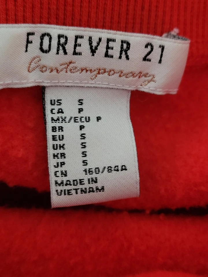 Forever 21 Contempary Sweatshirt Womens Size Small Cropped Red - Image 4 of 4