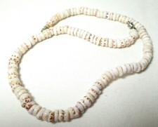 Vintage Puka Shell Necklace Choker II 30 Grams