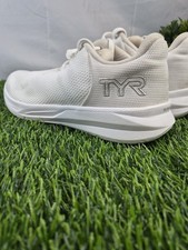 TYR Techknit RNR-1 White Running Shoes Women  s 10 / Men  s 8.5