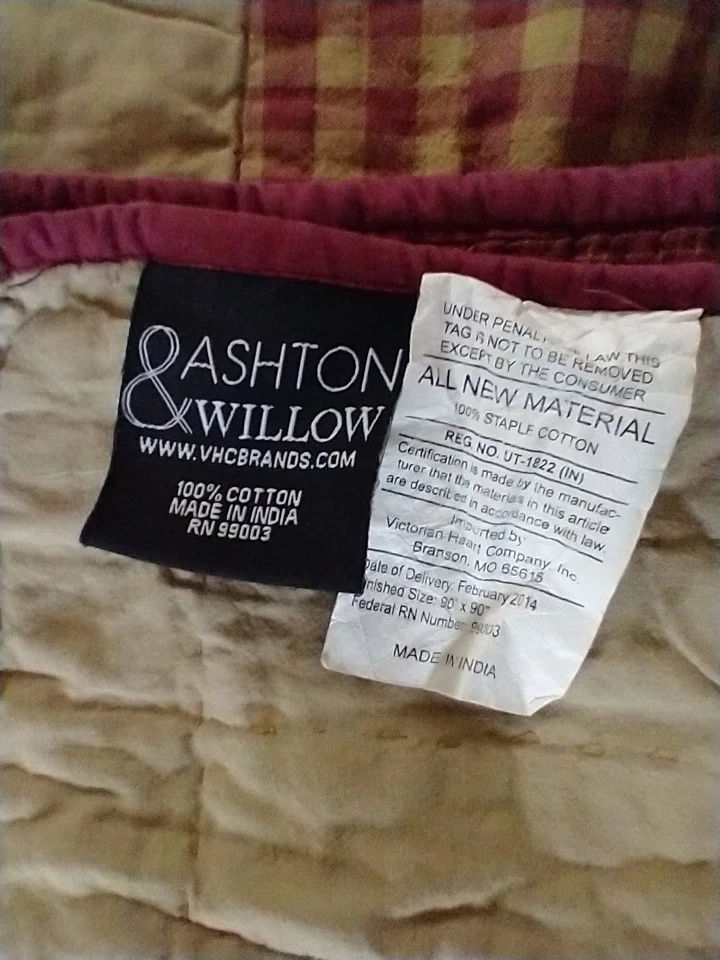 Edredón Ashton & Willow Talla Queen Rojo 9 Parches Estrella Y 2 Fundas Foto 3 de 3