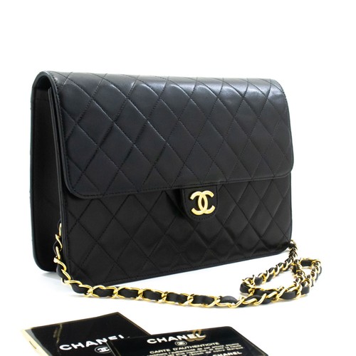 p42 CHANEL Authentic Chain Shoulder Bag Clutch Black Quilted Flap Lambskin Purse