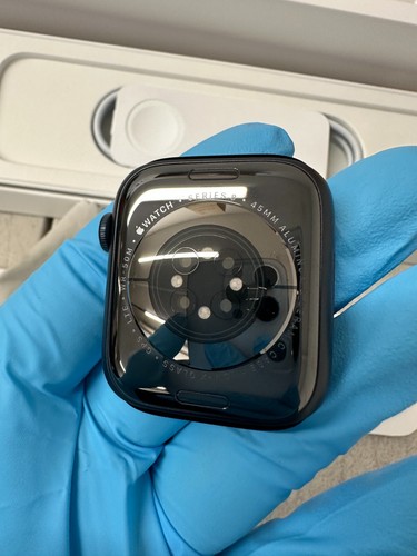Apple Watch Series 8 (GPS+Cellular) 45mm Smart Watch Aluminum Case - Midnight - Photo 8 sur 13