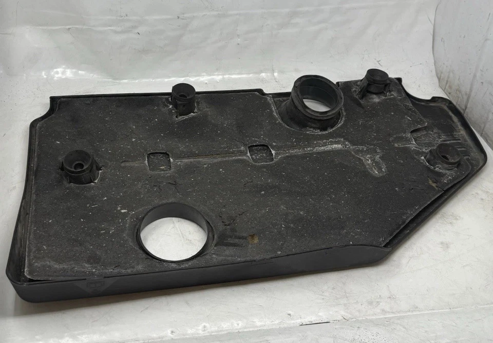 2005-2010 FORD FOCUS MK2 КРЫШКА ДВИГАТЕЛЯ 6M5Q-6N041-AA (U) - Изображение 3 из 4