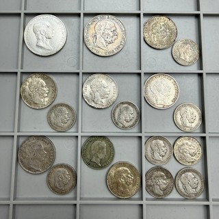 Österreich Lot aus 18 Silbermünzen 1841 1914 Kronen Gulden 20 Kreuzer Fotos