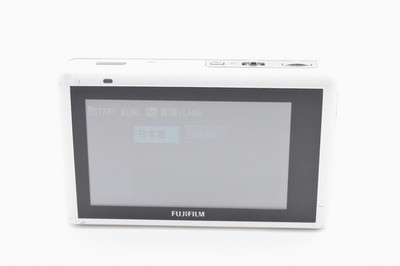 NEAR MINT] FUJIFILM FinePix Z300 White – Works Great, Minor