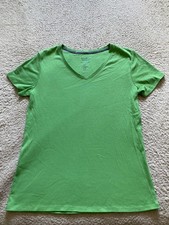 Croft  Barrow Women Short Sleeve V-Neck T-Shirt Green Size S