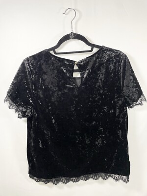 Rewind Top Sz Large Black Velvet Slimming Lace Trim Blouse Capsule Wardrobe