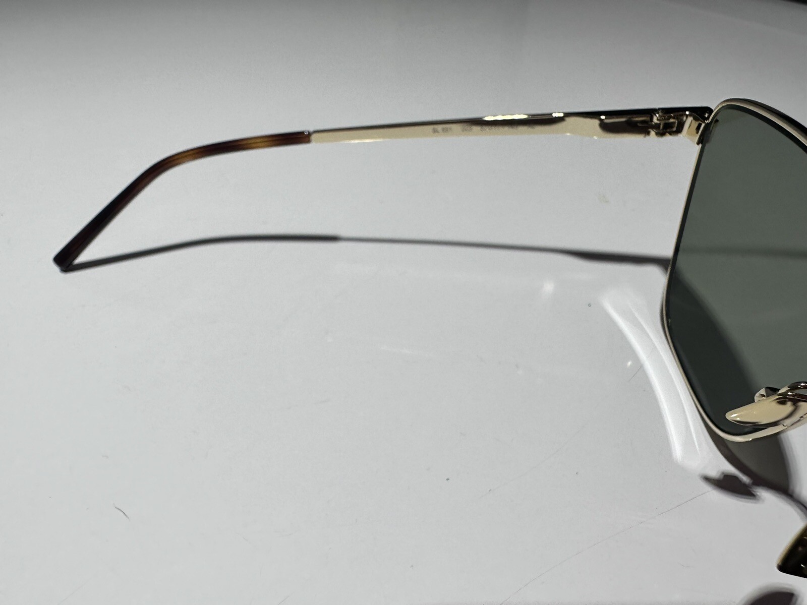 OCCHIALI DA SOLE DONNA SAINT LAURENT SL 551 003 ORO ORO LENTI VERDI AUTENTICI NUOVI