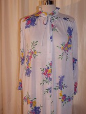 Vtg 60s 70s Miss Elaine COLORFUL FLORAL Long SNAP DOWN ROBE S Lightweight Spring