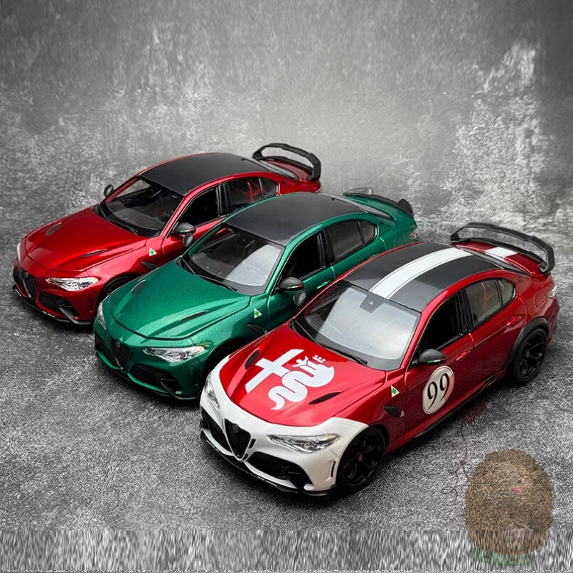 ☆burago Alfa Romeo Giulia GTAm 1/18☆ Amazon.com: BBURAGO 1/18 - ALFA-Romeo Giulia GTA - 2020