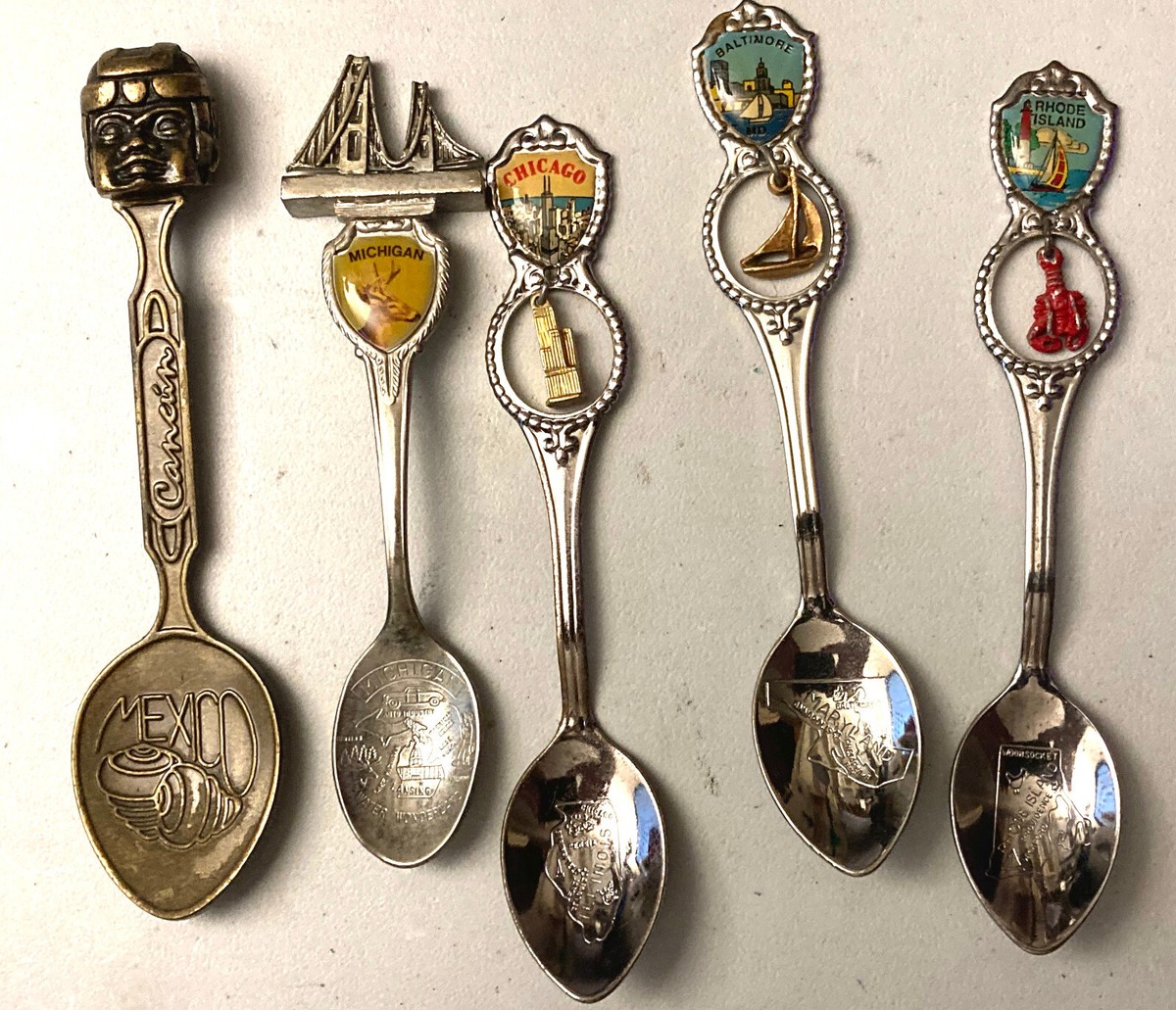 souvenir spoons ヴィンテージ　スプーン 57本 Vintage Souvenir U.S States Spoon Collectibles, 13 Spoons