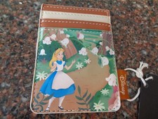 Alicia en el País de las Maravillas Floral Pasarela Vertical Tarjetero Identificación Billetera Loungefly Nuevo con Etiquetas