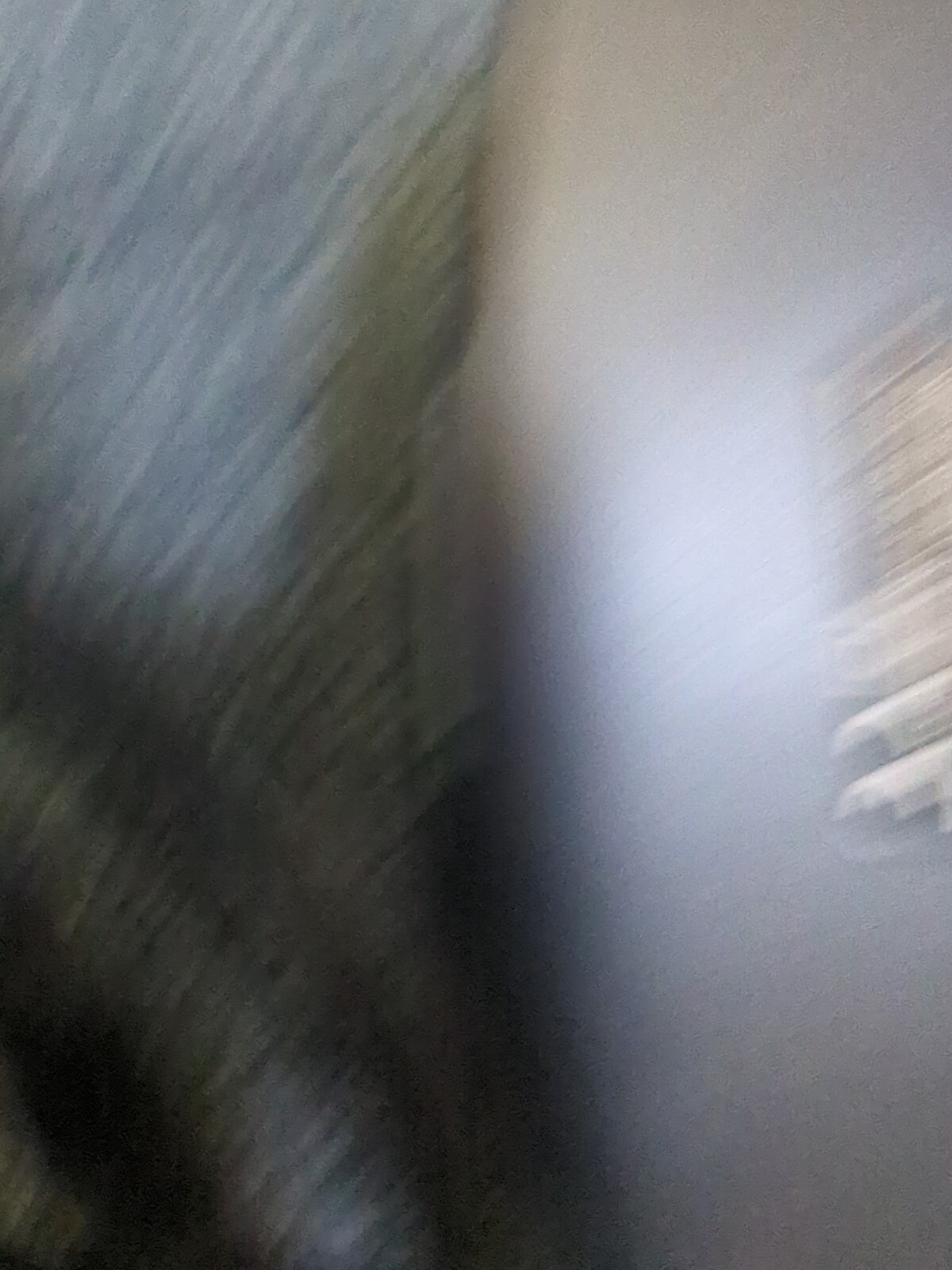 BUSH CR338PLLARGE LED ALARM/CLOCK RADIO IN BLACK WITH DUAL ALARM