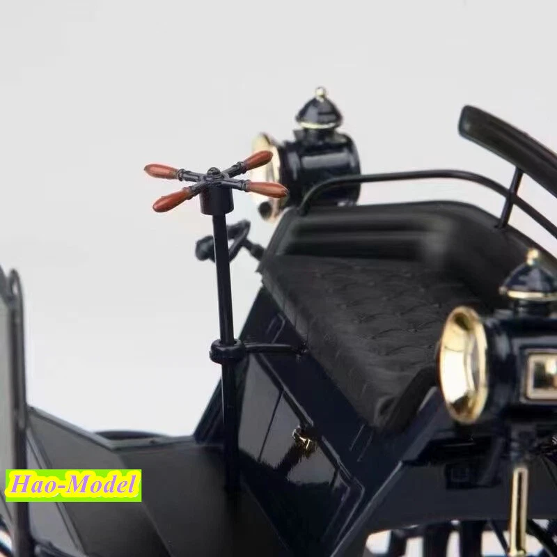 NOREV 1:18 Daimler Motorkutsche 1886 Model Car Diecast Metal Kid Toys collection - Image 3 of 4