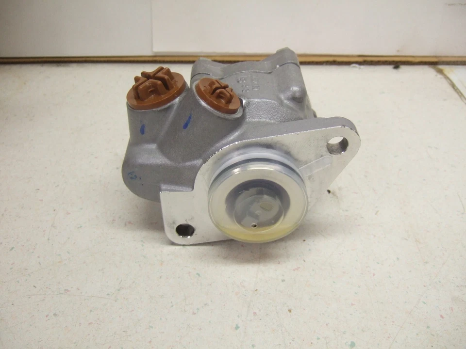 OEM 99444525 IVECO CAMIÓN BOMBA DE DIRECCIÓN ASISTIDA-MAN NEOPLAN-GENUINO BOSCH Foto 2 de 4