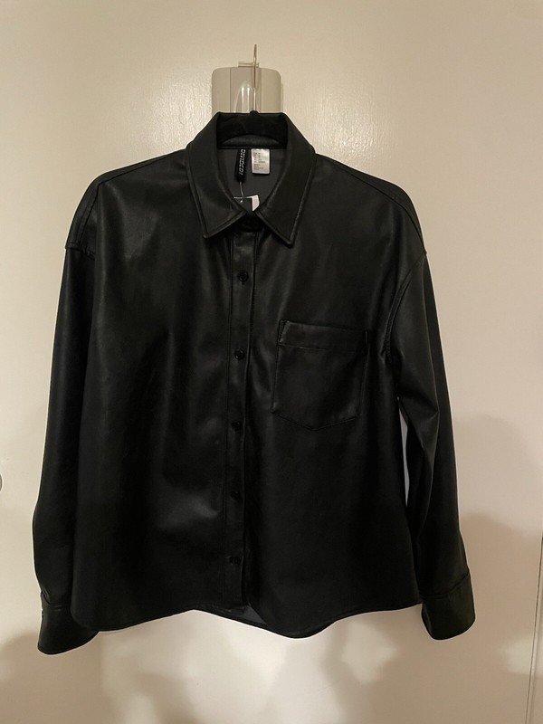 H&M black vegan lether oversize shirt jacket sz XS high fashion New w tags $49