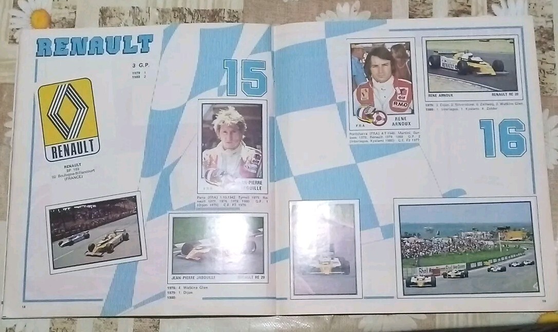 Foto 16 di 24