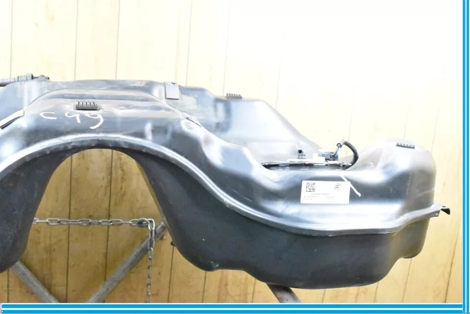 13-17 Maserati Ghibli Quattroporte Fuel Gas Tank Reservoir Assembly OEM