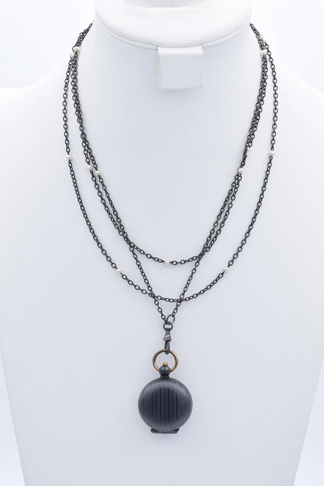 Antiguo colgante medallón porta monedas lleno de oro con cadena extraíble Foto 3 de 4