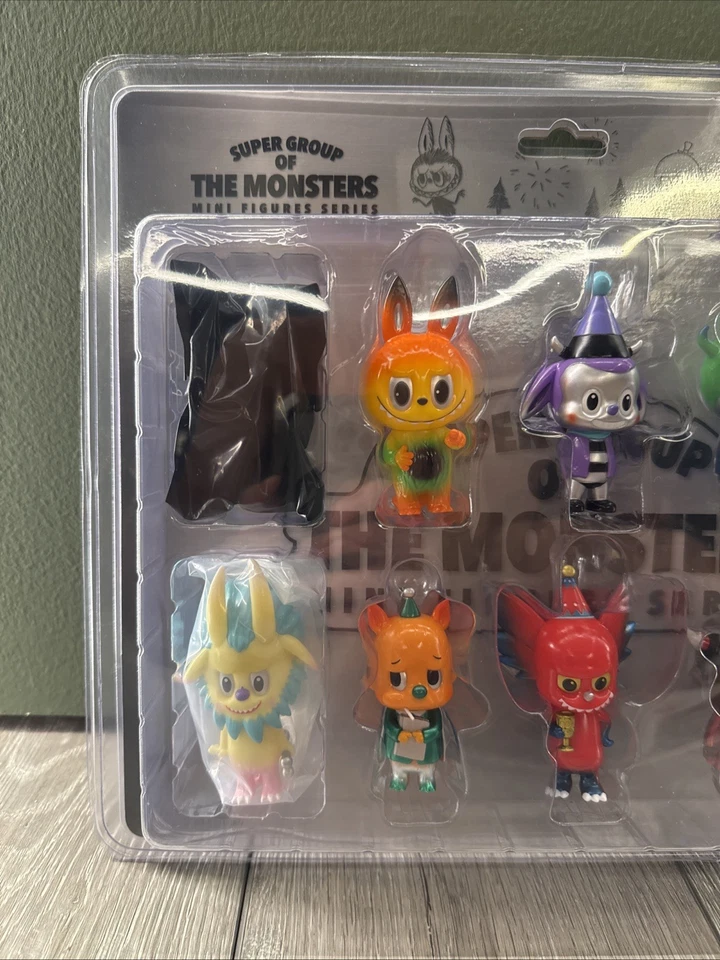 The Monsters Supergroup Dcon Set How2work X Kasing Lung X Labubu Foto 2 de 4