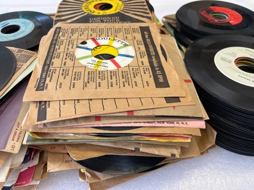 45 Record Lot 300+, Elvis, Beatles, mixed estate find lot
