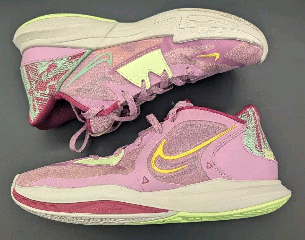 Nike Kyrie Irving low Orchard/ Light Bone/Enamel Green/ Yellow Size  -READ!