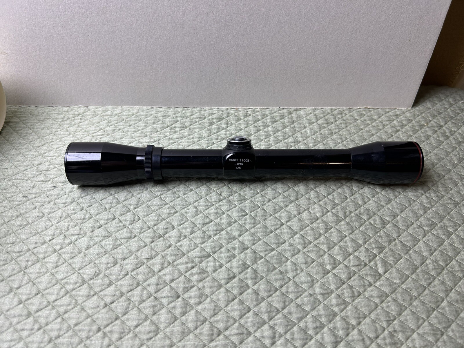 Simmons 2.5x32 Scope Model 1005 JAPAN Missing Turret Caps Nice Vintage